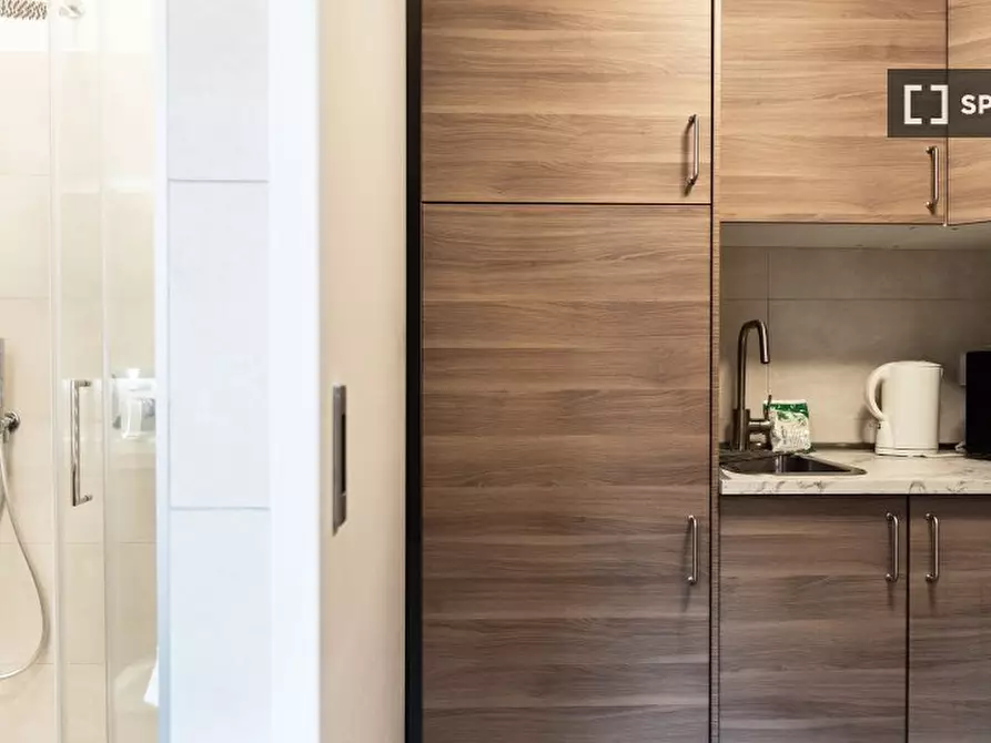 Immagine 17 di Ufficio in affitto  in Via Antonio Tolomeo Trivulzio a Milano