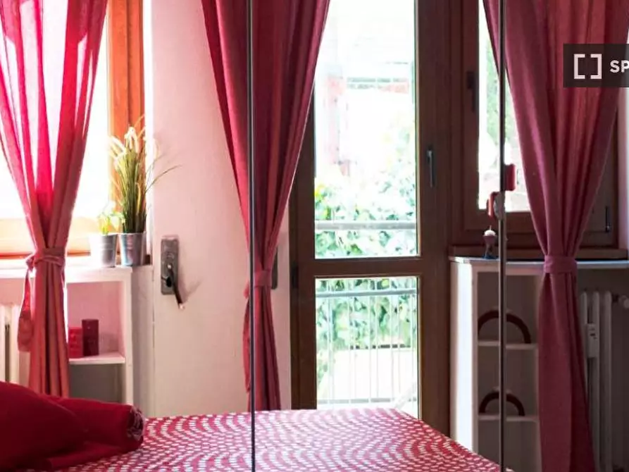 Immagine 6 di Camera condivisa in affitto  in Via Bassini a Milano