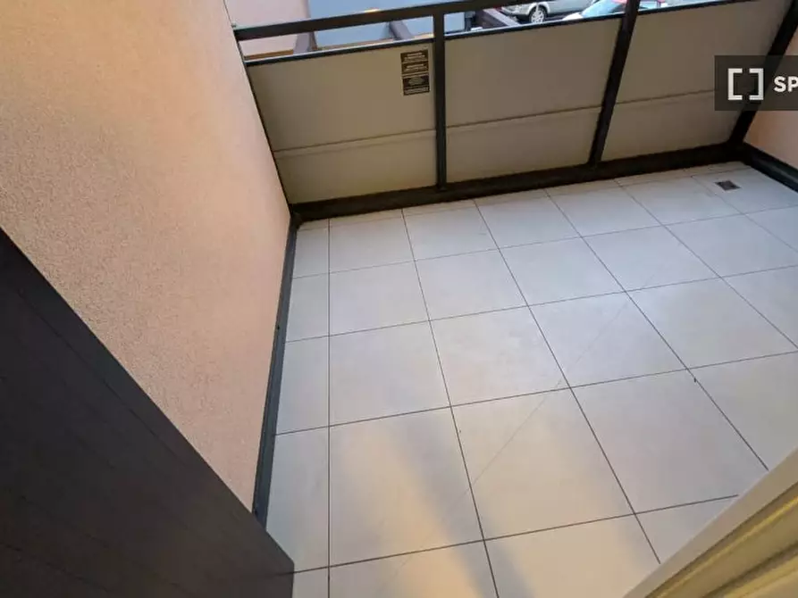 Immagine 4 di Camera condivisa in affitto  in Via Donato Creti a Bologna