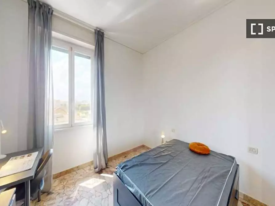 Immagine 3 di Camera condivisa in affitto  in Viale Molise a Milano