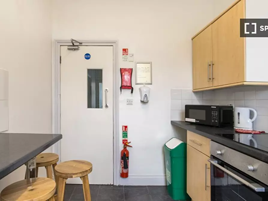 Immagine 7 di Camera condivisa in affitto  in nd Floor Apartment a Kensington
