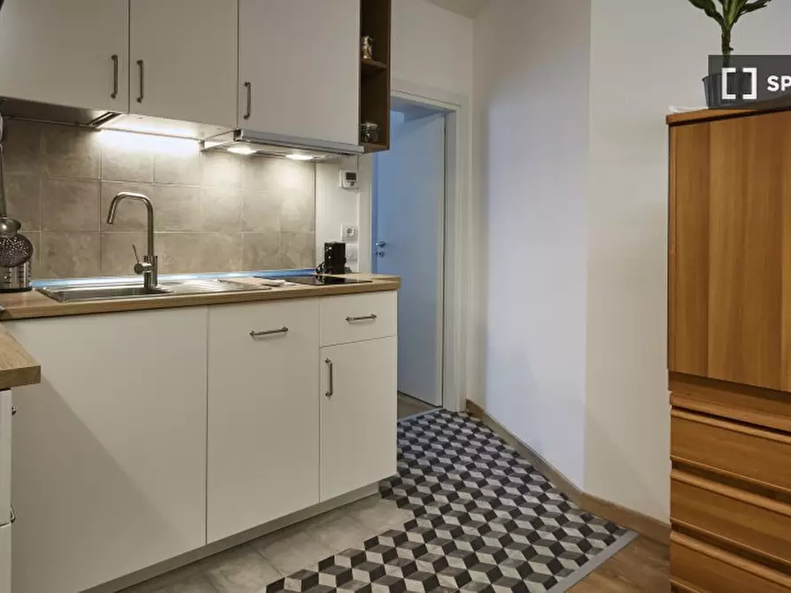 Immagine 11 di Appartamento in affitto  in Via Vigevano a Milano