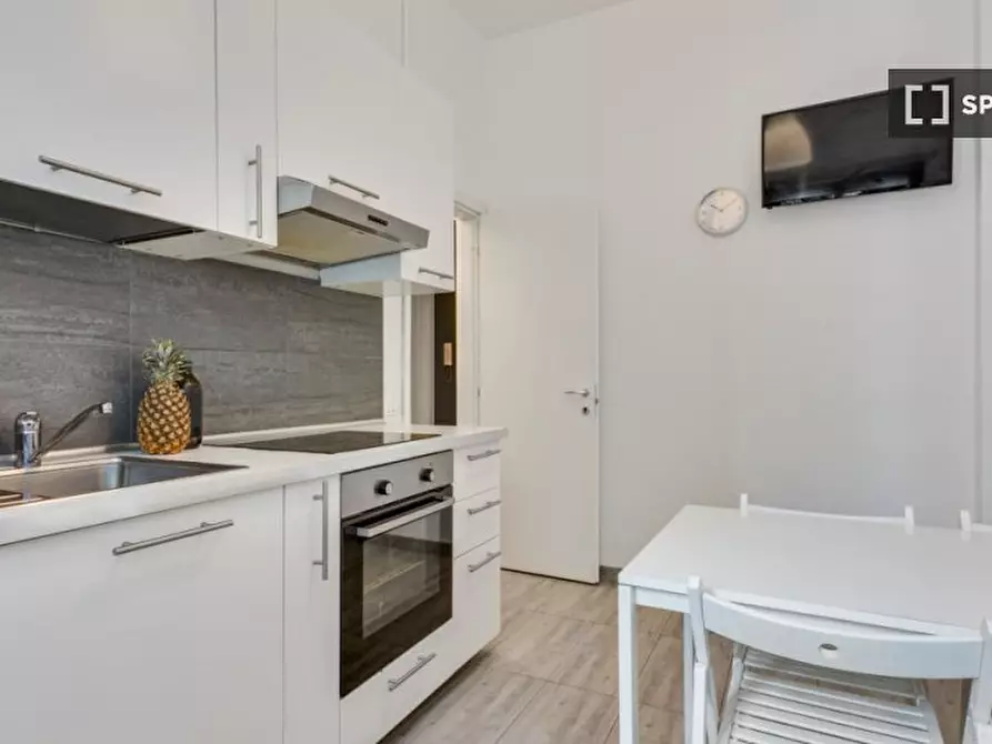 Immagine 18 di Camera condivisa in affitto  in Via Orti a Milano