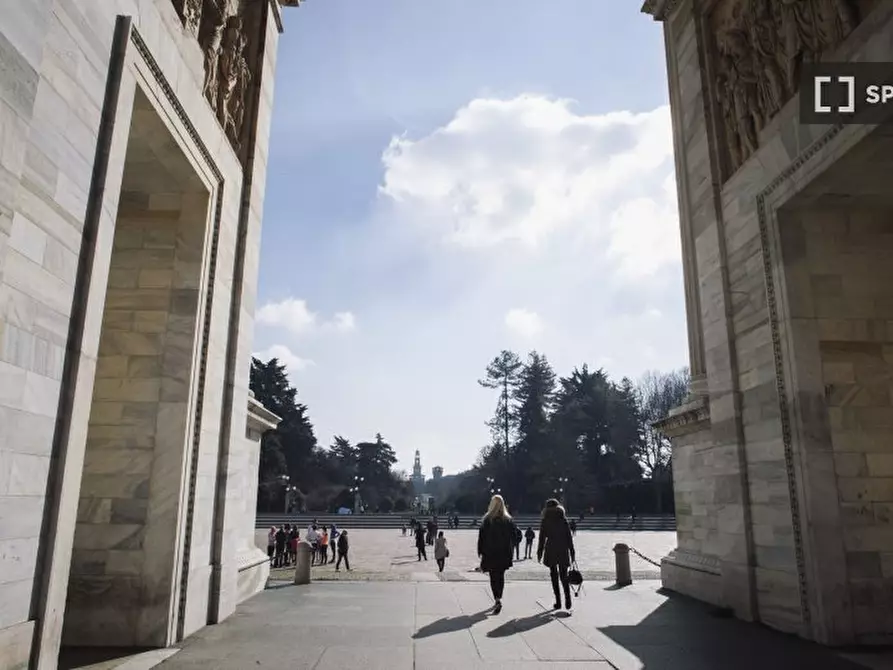 Immagine 17 di Appartamento in affitto  in Corso Sempione a Milano