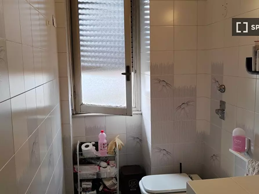 Immagine 10 di Camera condivisa in affitto  in Piazzale Lagosta a Milano