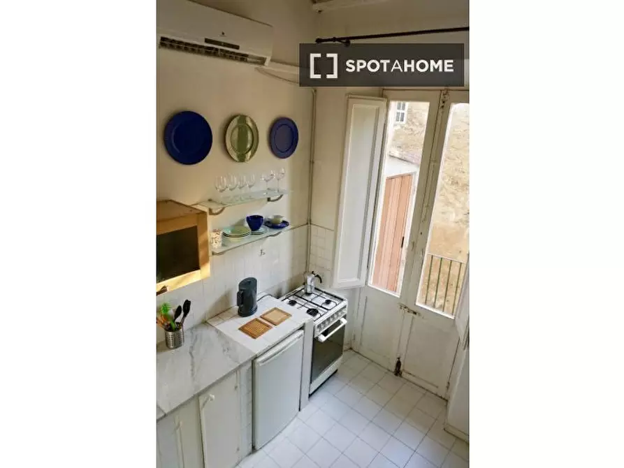 Immagine 3 di Ufficio in affitto  in Via dell'Arco di San Calisto a Roma