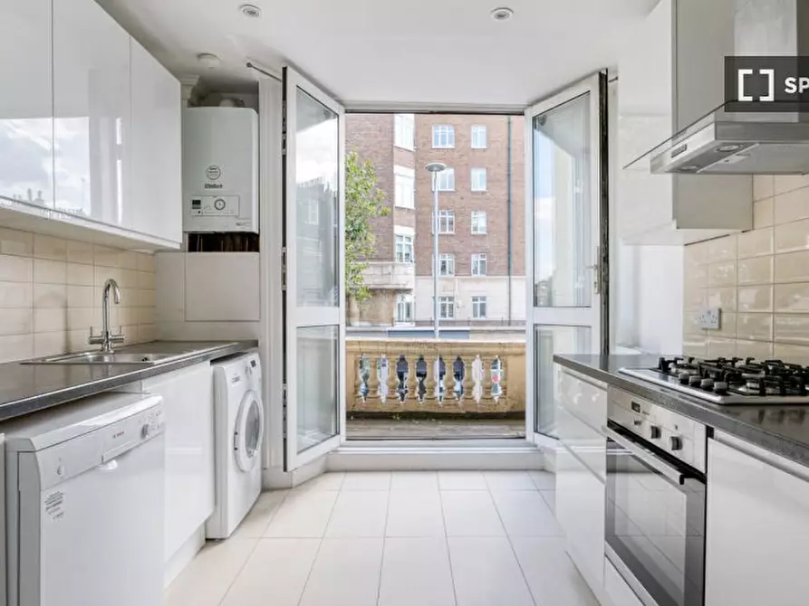 Immagine 7 di Appartamento in affitto  in Glendower Pl a Kensington