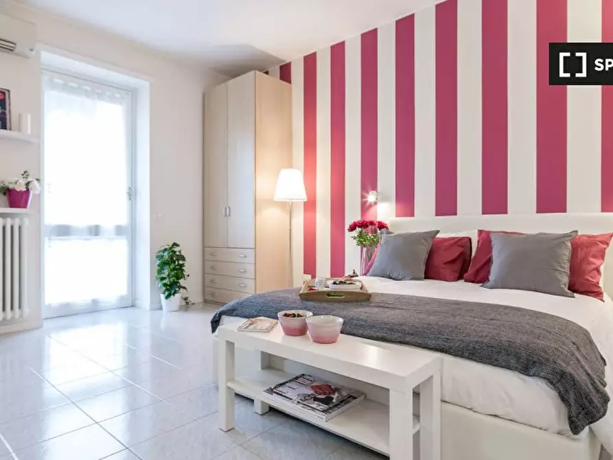 Immagine 2 di Ufficio in affitto  in Via dei Transiti a Milano