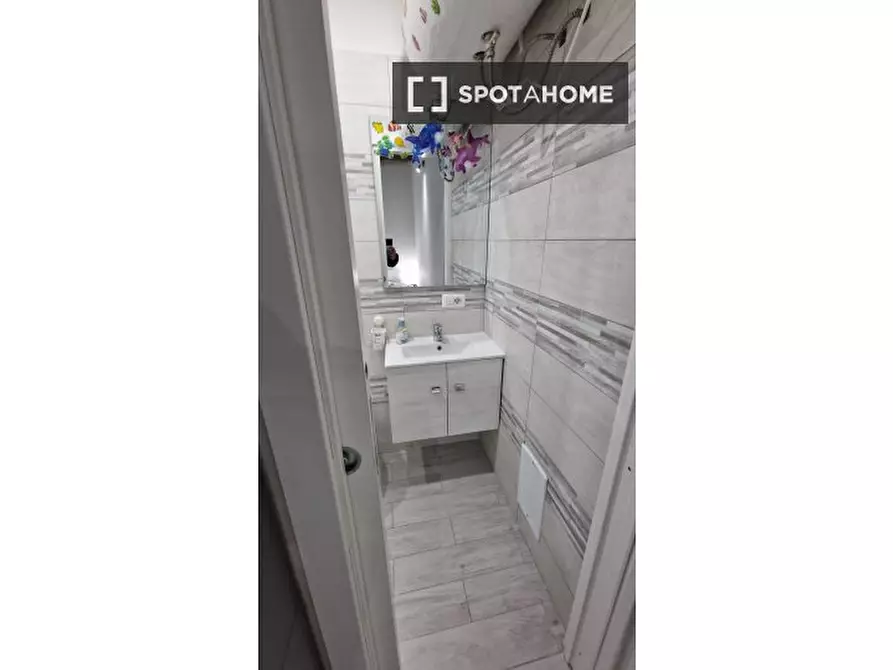 Immagine 17 di Ufficio in affitto  in Vico dei Cangi a Napoli