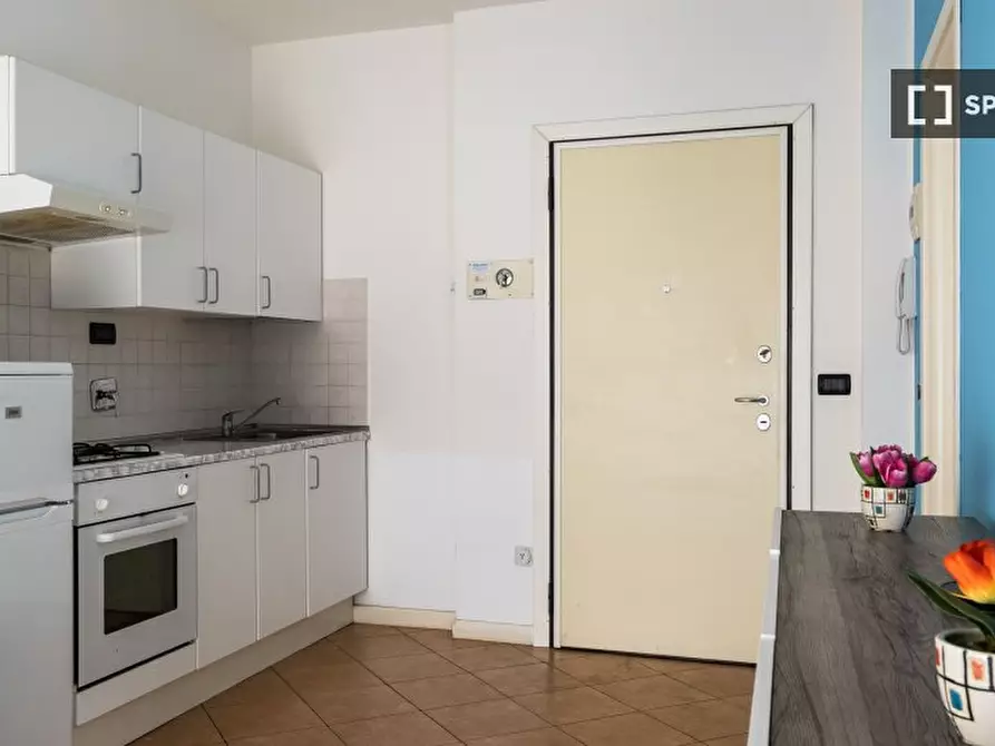 Immagine 11 di Ufficio in affitto  in Via Milazzo a Bologna