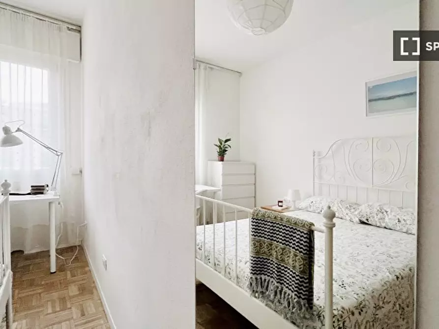 Immagine 2 di Camera condivisa in affitto  in Via Monte Solarolo a Padova