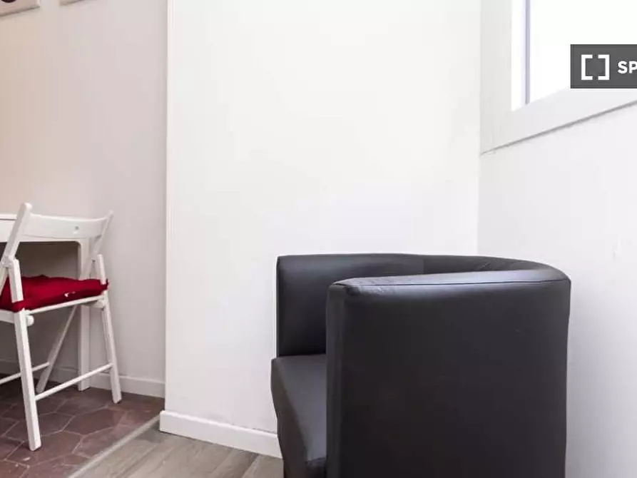 Immagine 10 di Camera condivisa in affitto  in Via Paolo Bassi a Milano