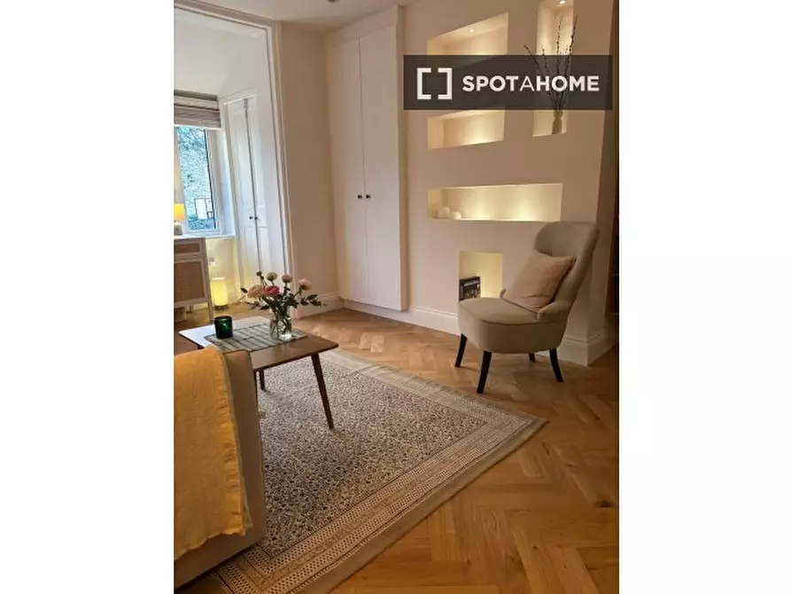 Immagine 5 di Appartamento in affitto  in Coniger Road a Hammersmith