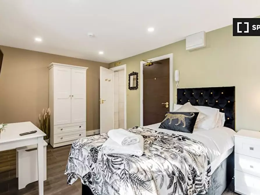 Immagine 16 di Ufficio in affitto  in Flat 25 High Rd a Tottenham