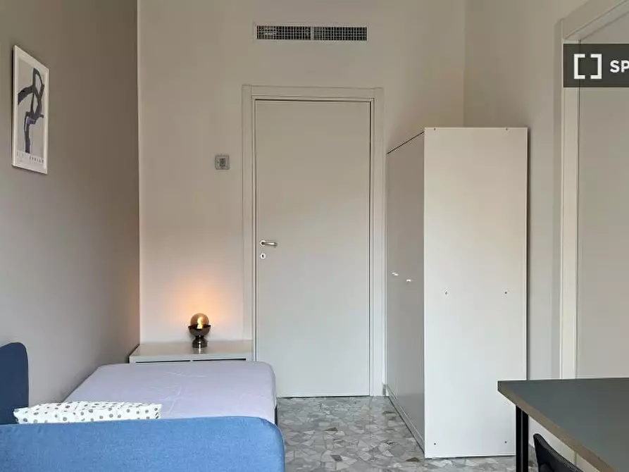 Immagine 5 di Appartamento in affitto  in Via Carlo Ravizza a Milano