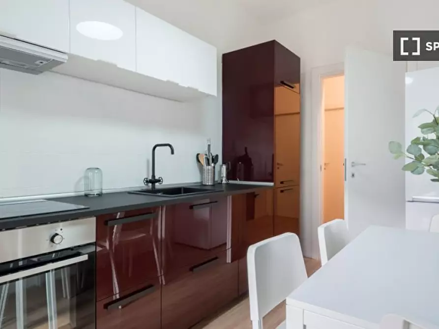 Immagine 11 di Camera condivisa in affitto  in Via Elba a Milano