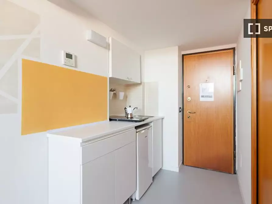 Immagine 4 di Ufficio in affitto  in Corso Magenta a Milano