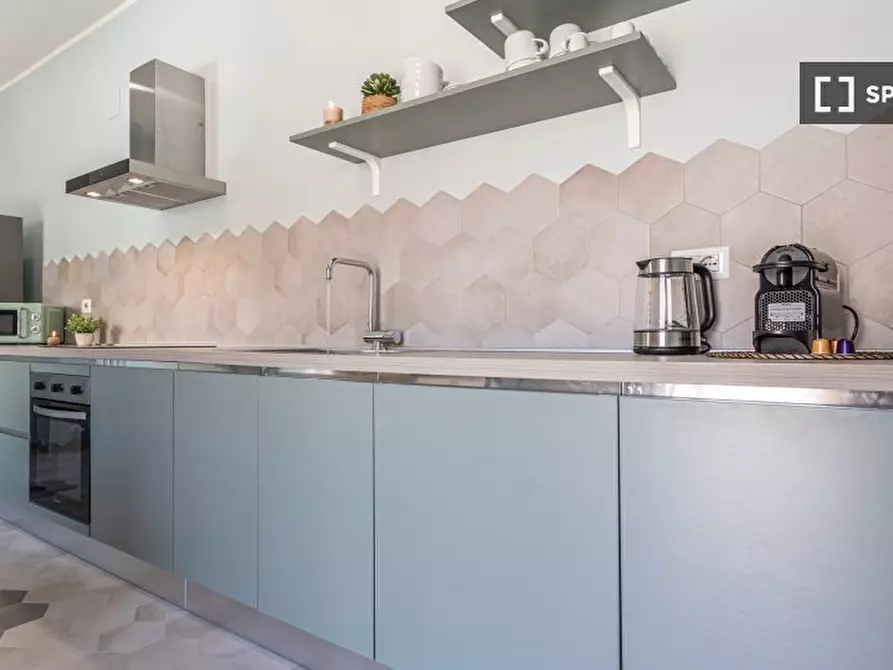 Immagine 14 di Appartamento in affitto  in Via di S. Francesco di Sales a Roma