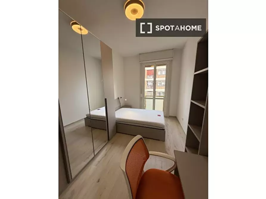 Immagine 6 di Camera condivisa in affitto  in Via Ermete Zacconi a Bologna
