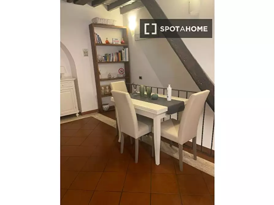 Immagine 11 di Appartamento in affitto  in Vicolo Moroni a Roma