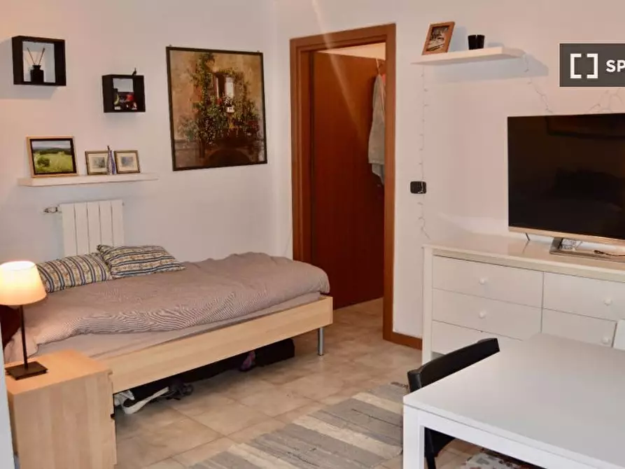 Immagine 5 di Camera condivisa in affitto  in Via Giacomo Zanella a Milano