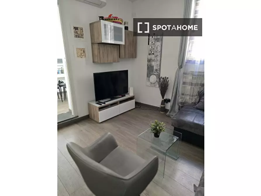 Immagine 9 di Appartamento in affitto  in Via degli Orti della Farnesina a Roma