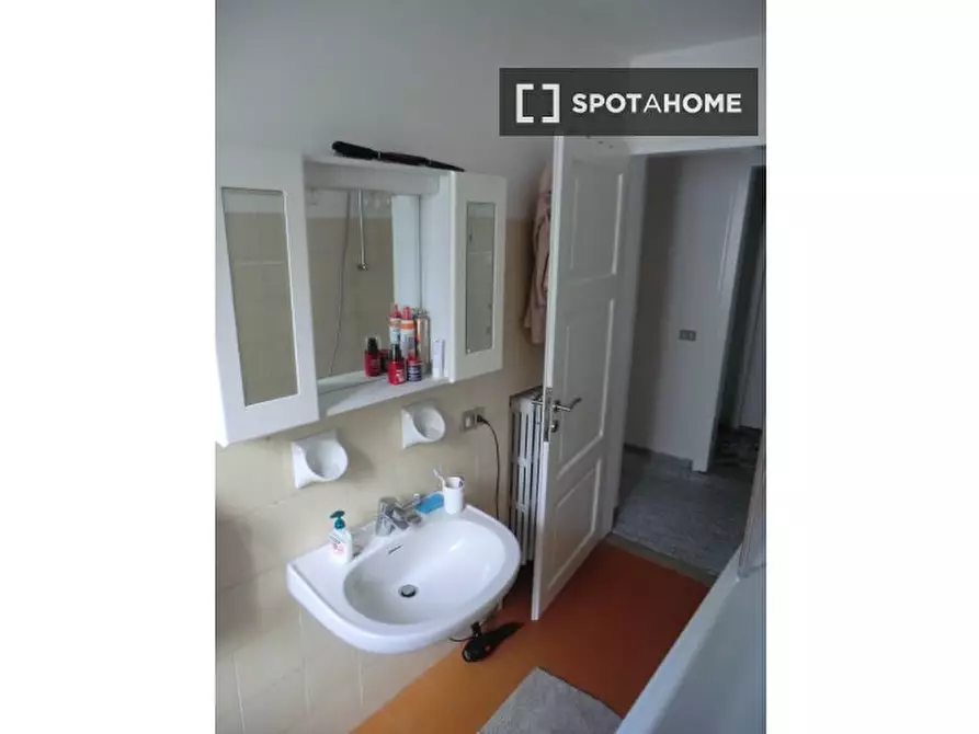 Immagine 19 di Camera condivisa in affitto  in Galleria Santa Lucia a Padova