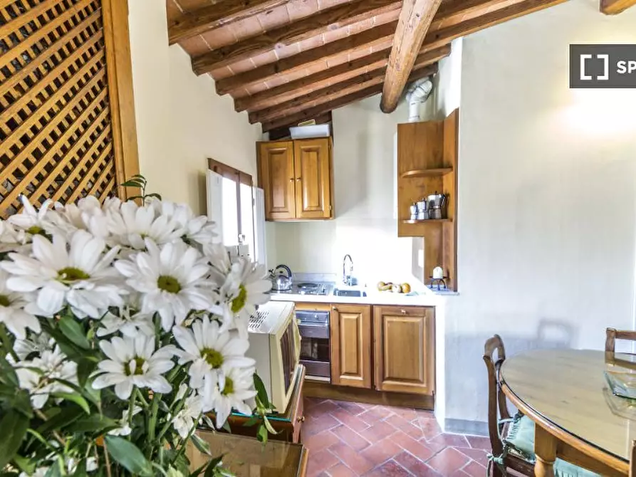 Immagine 16 di Appartamento in affitto  in Piazza di Santa Croce a Firenze