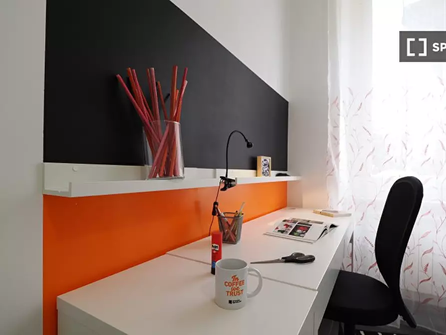 Immagine 5 di Camera condivisa in affitto  in Corso Peschiera a Torino