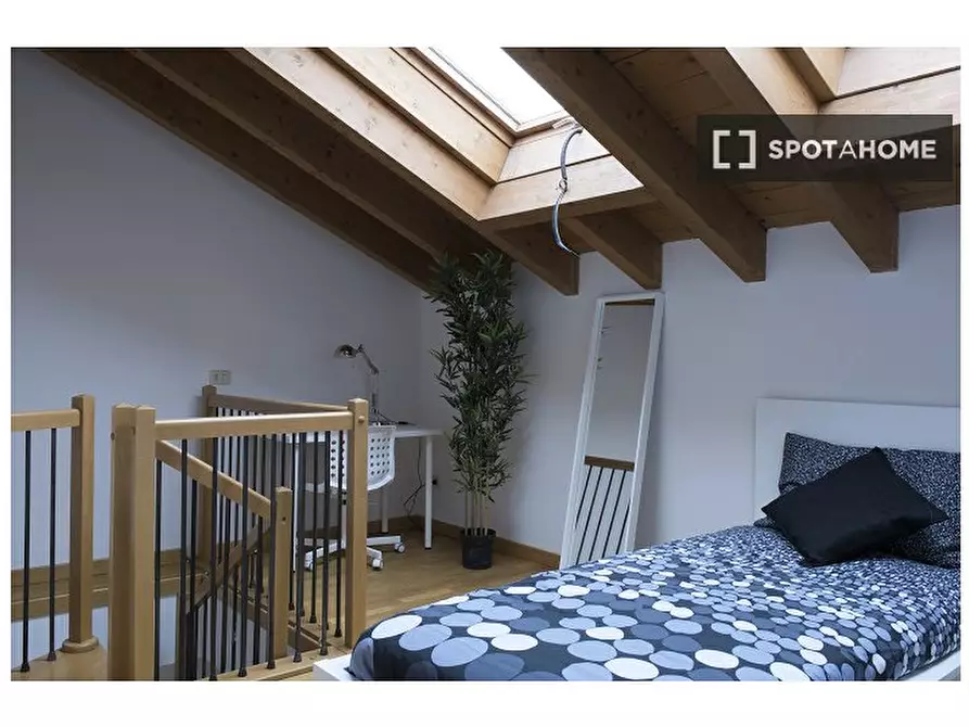 Immagine 13 di Camera condivisa in affitto  in Via Giuseppe De Finetti a Milano