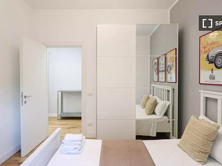 Immagine 13 di Camera condivisa in affitto  in Via Casilina a Roma