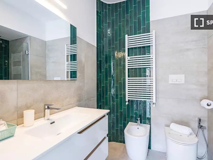 Immagine 5 di Appartamento in affitto  in Corso Vittorio Emanuele a Napoli