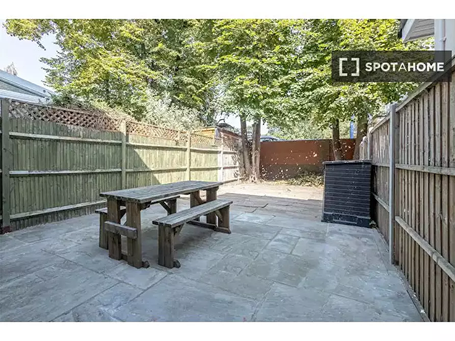 Immagine 6 di Appartamento in affitto  in Drovers Pl a Camberwell