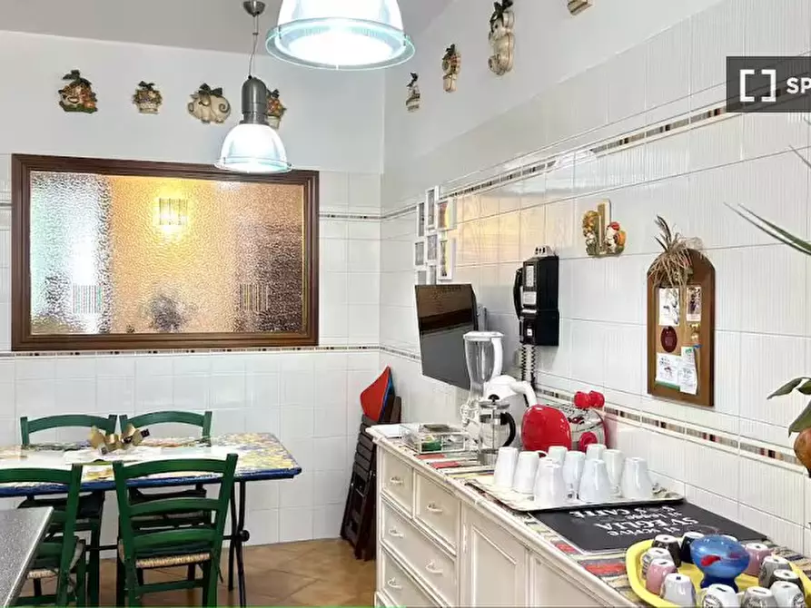 Immagine 15 di Appartamento in affitto  in Via Buccari a Roma