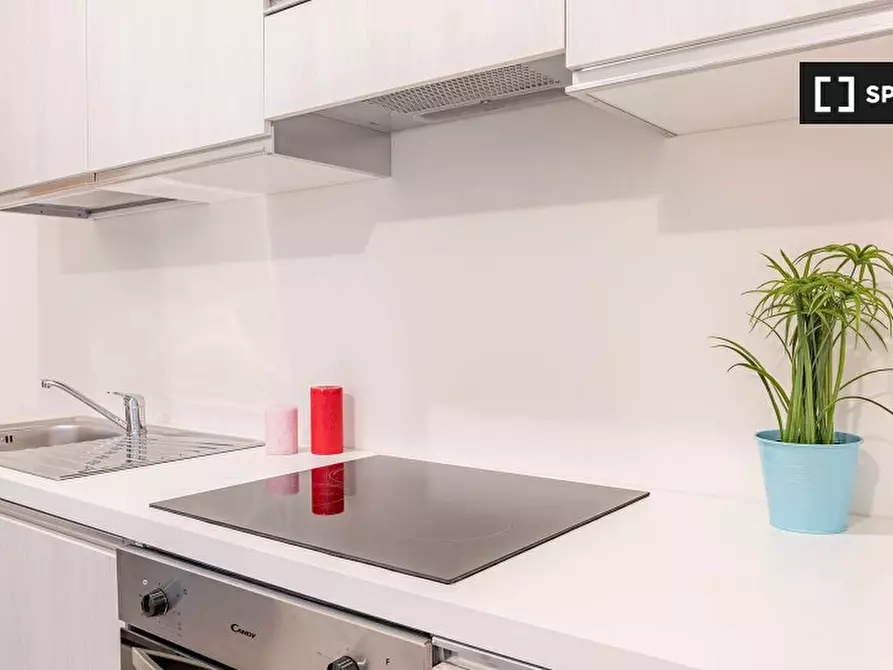 Immagine 15 di Camera condivisa in affitto  in Viale Monza a Milano