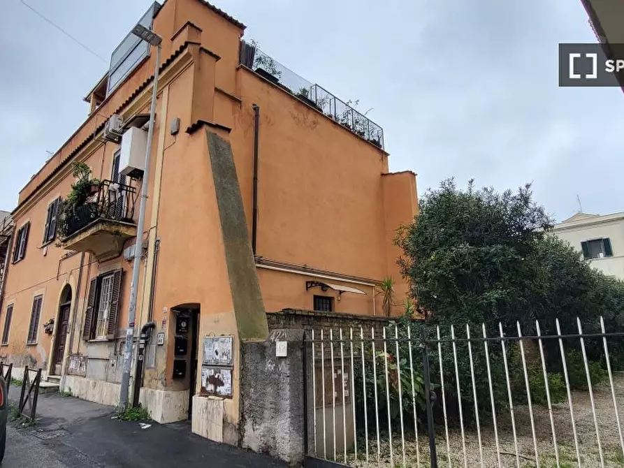 Immagine 13 di Appartamento in affitto  in Via Ettore Giovenale a Roma