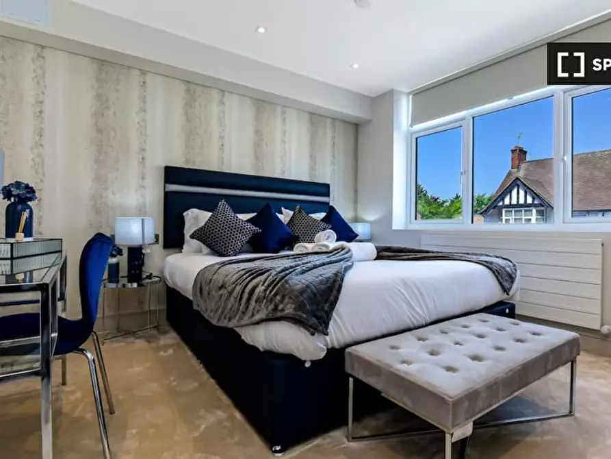 Immagine 12 di Appartamento in affitto  in Flat Goldman House - 122 Wembley Park drive HA9 8HP a Brent