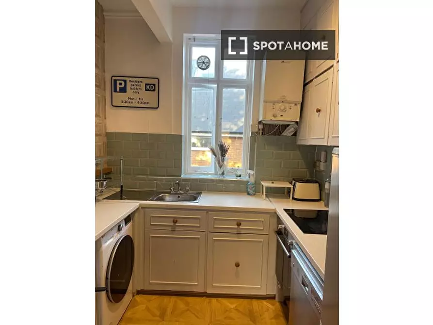 Immagine 11 di Appartamento in affitto  in Parson St a Barnet