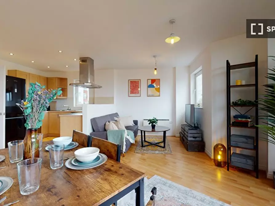 Immagine 9 di Appartamento in affitto  in Cottrill Gardens a Hackney