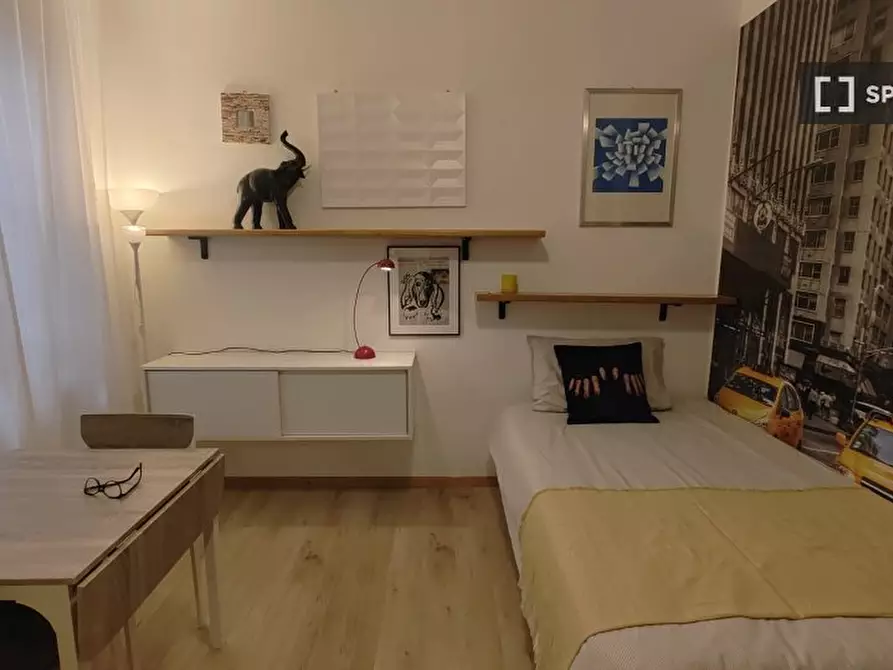 Immagine 5 di Appartamento in affitto  in Via Pietro Calvi a Milano
