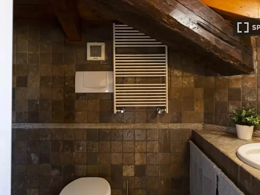 Immagine 10 di Ufficio in affitto  in Via Orti a Milano