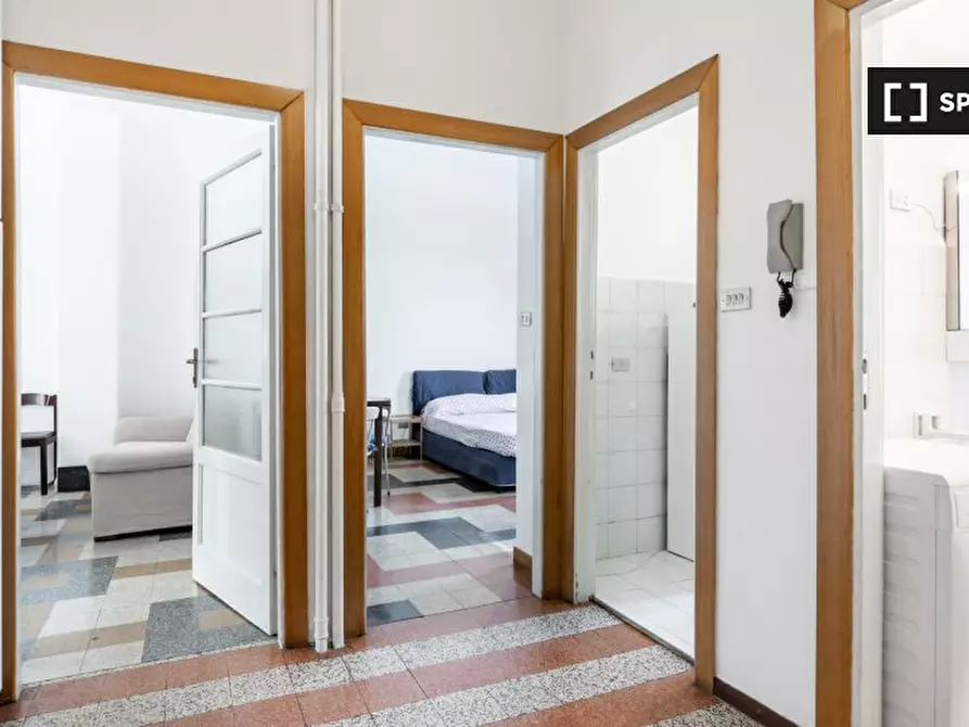 Immagine 11 di Camera condivisa in affitto  in Via Bruno Buozzi a Sesto San Giovanni