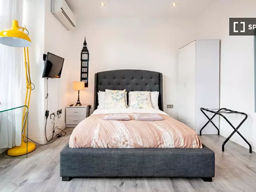 Immagine 16 di Ufficio in affitto  in a Southfield Rd a Hounslow