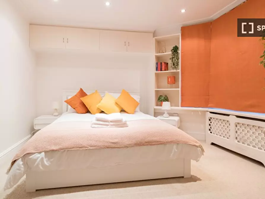 Immagine 16 di Appartamento in affitto  in flat a Camden Town