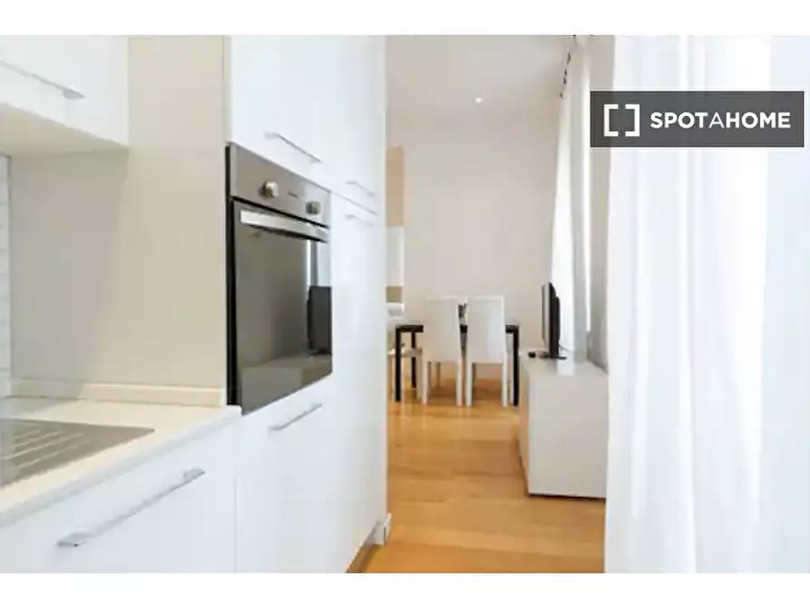 Immagine 8 di Appartamento in affitto  in Via Como a Roma