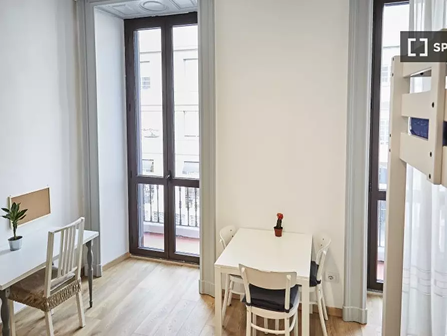 Immagine 14 di Ufficio in affitto  in Via Vigevano a Milano