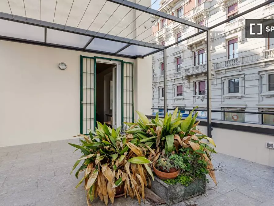 Immagine 3 di Ufficio in affitto  in Via Lodovico Muratori a Milano