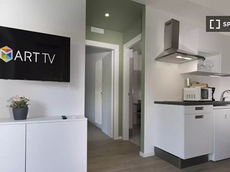 Immagine 3 di Appartamento in affitto  in Viale Giustiniano Imperatore a Roma