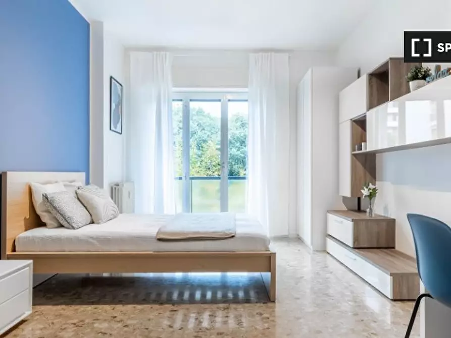 Immagine 6 di Camera condivisa in affitto  in Viale Teodorico a Milano