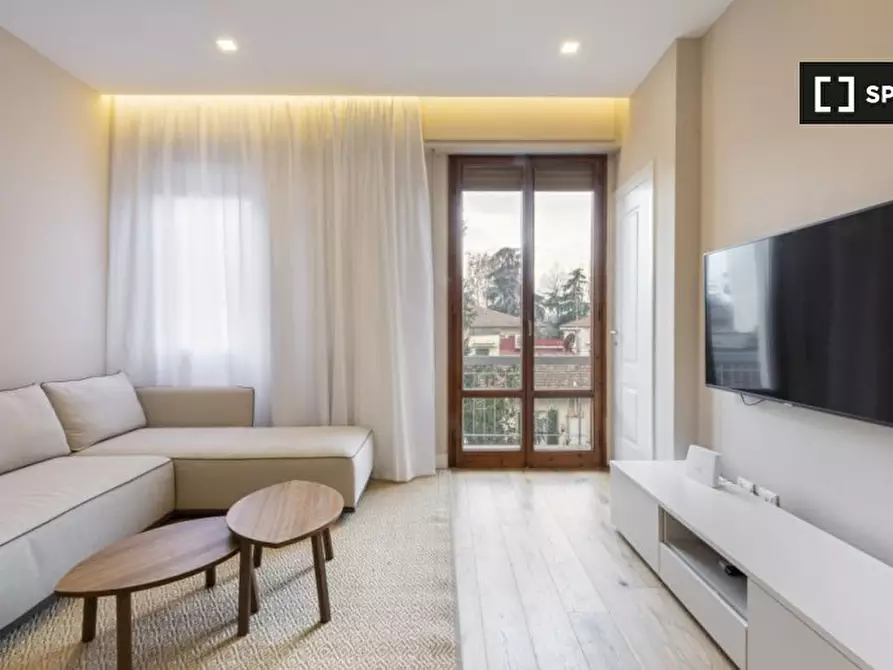 Immagine 2 di Appartamento in affitto  in Via Giuseppe Saverio Mercadante a Firenze